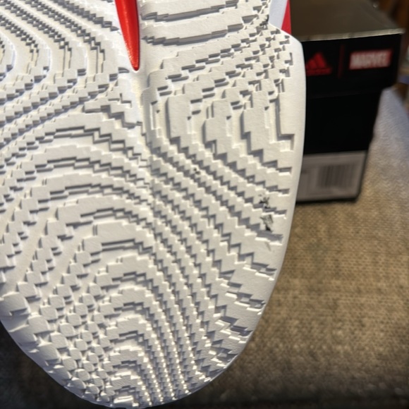 DON Issue 4J Spider-Man Size 6 NIB - Picture 5 of 8